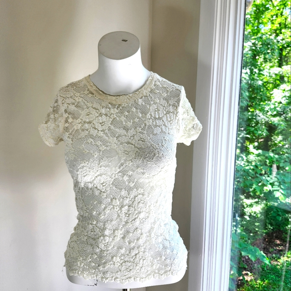 Cabi Sz XS Sheer Crocheted Top